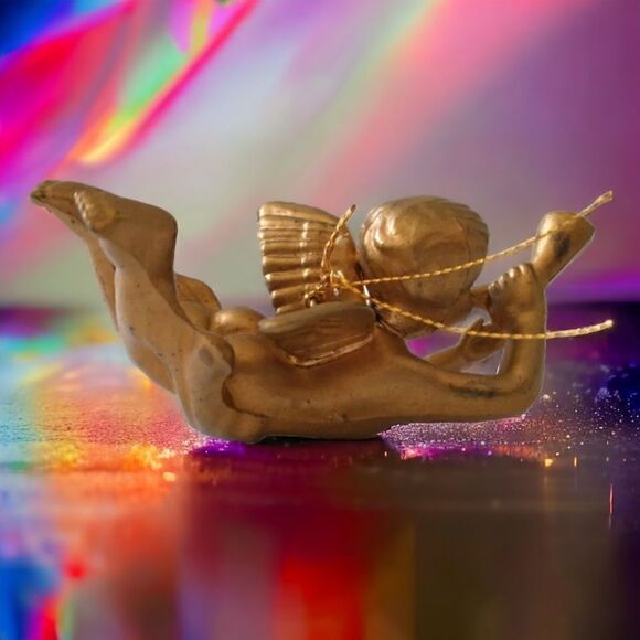 Cherub Angel Christmas Ornament Gold Plastic Vtg 70s WF Winged Trumpet Hong Kong - Picture 15 of 15